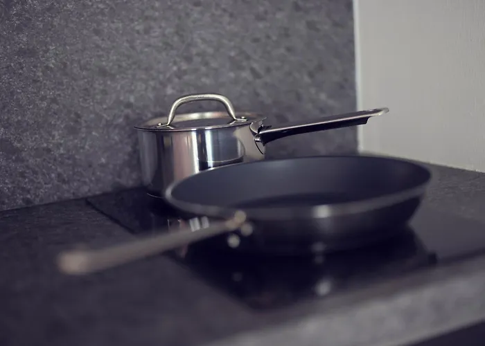 Leonart Living 33 Апартаменты *